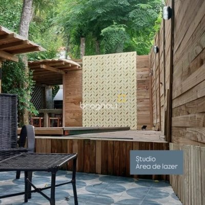 Casa com 135m², 1 quarto, 2 garagens, no bairro Sambaqui em Florianópolis
