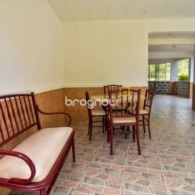 Sítio com 320m², 4 quartos (sendo 3 suítes), 4 garagens, no bairro Ribeirão da Ilha em Florianópolis
