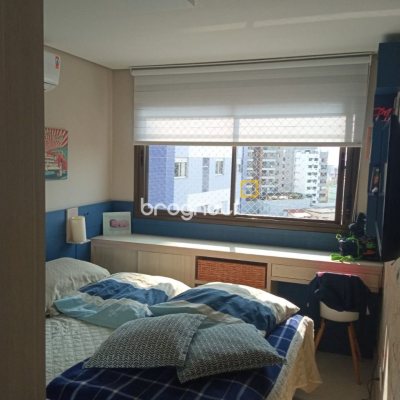Apartamento com 100m², 3 quartos (sendo 1 suíte), 2 garagens, no bairro Balneário em Florianópolis