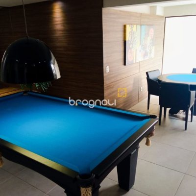 Apartamento com 100m², 3 quartos (sendo 1 suíte), 2 garagens, no bairro Balneário em Florianópolis