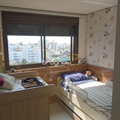 Apartamento com 100m², 3 quartos (sendo 1 suíte), 2 garagens, no bairro Balneário em Florianópolis
