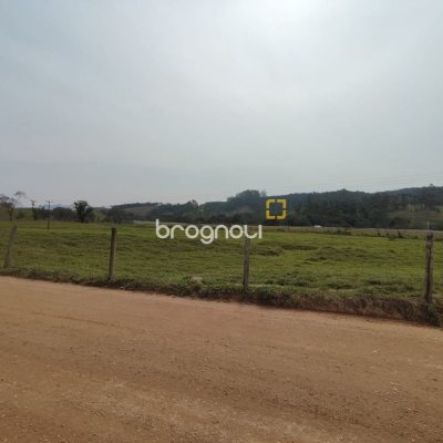 Terreno com 2021m², no bairro Sorocaba em Biguaçu