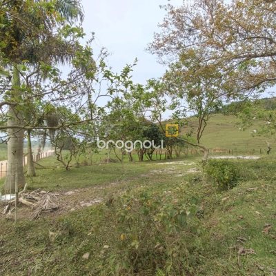 Terreno com 2021m², no bairro Sorocaba em Biguaçu