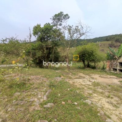 Terreno com 2021m², no bairro Sorocaba em Biguaçu