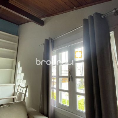 Casa com 256m², 4 quartos (sendo 1 suíte), 4 garagens, no bairro Ingleses em Florianópolis