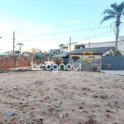 Terreno com 126m², no bairro Campeche em Florianópolis
