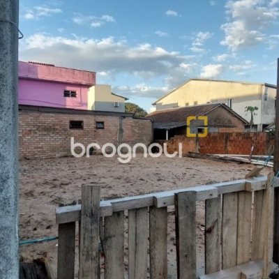 Terreno com 126m², no bairro Campeche em Florianópolis