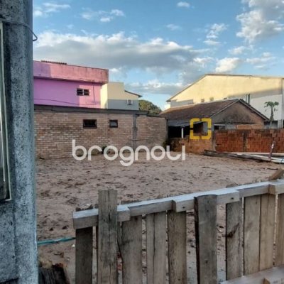 Terreno com 126m², no bairro Campeche em Florianópolis