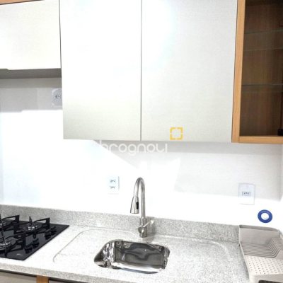 Studio com 32m², 1 quarto (sendo 1 suíte), 1 garagem, no bairro Estreito em Florianópolis
