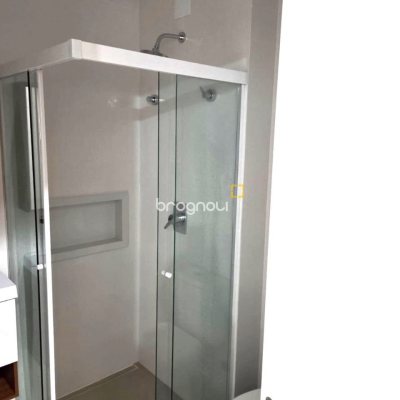 Studio com 32m², 1 quarto (sendo 1 suíte), 1 garagem, no bairro Estreito em Florianópolis