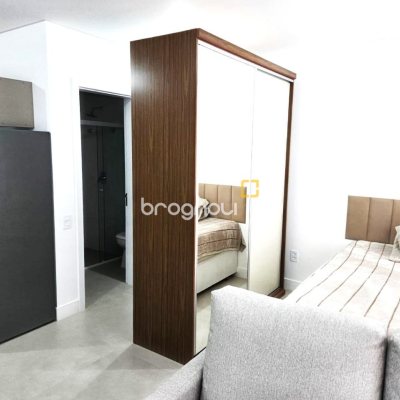 Studio com 32m², 1 quarto (sendo 1 suíte), 1 garagem, no bairro Estreito em Florianópolis