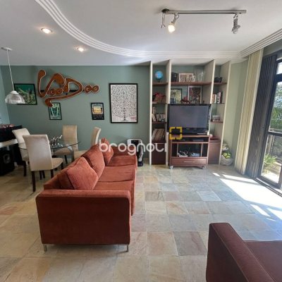 Apartamento com 84m², 3 quartos (sendo 1 suíte), 2 garagens, no bairro Itaguaçu em Florianópolis