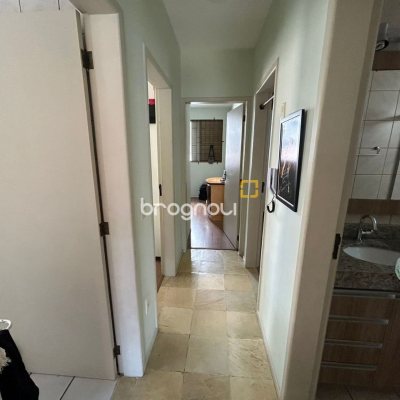 Apartamento com 84m², 3 quartos (sendo 1 suíte), 2 garagens, no bairro Itaguaçu em Florianópolis