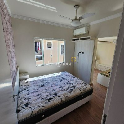 Casa com 140m², 3 quartos (sendo 1 suíte), 2 garagens, no bairro Ingleses em Florianópolis