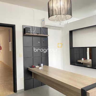 Sala com 34m², no bairro Ingleses em Florianópolis