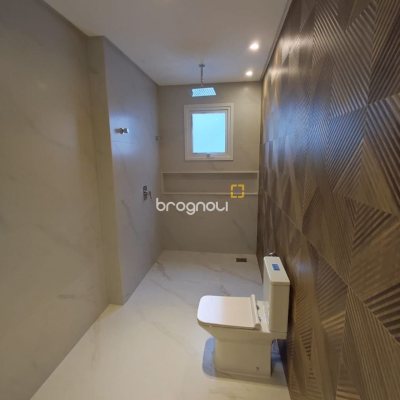 Casa com 268m², 3 quartos (sendo 1 suíte), 2 garagens, no bairro Pedra Branca em Palhoça