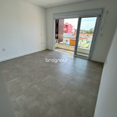 Casa com 143m², 3 quartos (sendo 1 suíte), 2 garagens, no bairro Ingleses em Florianópolis