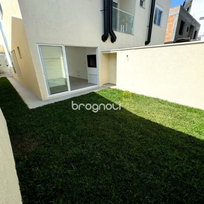 Casa com 143m², 3 quartos (sendo 1 suíte), 2 garagens, no bairro Ingleses em Florianópolis
