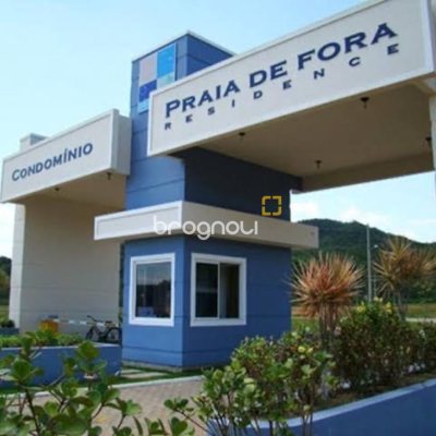 Casa de Condomínio com 137m², 3 quartos (sendo 1 suíte), 2 garagens, no bairro Praia de Fora em Palhoça