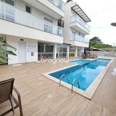 Apartamento com 82m², 3 quartos (sendo 1 suíte), 2 garagens, no bairro Campeche em Florianópolis
