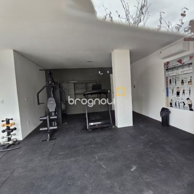 Apartamento com 82m², 3 quartos (sendo 1 suíte), 2 garagens, no bairro Campeche em Florianópolis