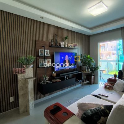 Apartamento com 63m², 2 quartos (sendo 1 suíte), 1 garagem, no bairro Pagani em Palhoça