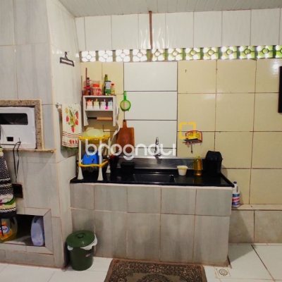 Casa com 188m², 4 quartos, 4 garagens, no bairro Forquilhas em São José