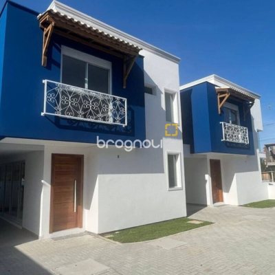 Casa com 133m², 3 quartos (sendo 1 suíte), 1 garagem, no bairro Ribeirão da Ilha em Florianópolis