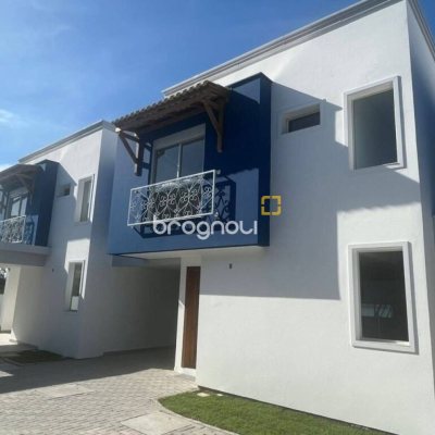 Casa com 133m², 3 quartos (sendo 1 suíte), 1 garagem, no bairro Ribeirão da Ilha em Florianópolis