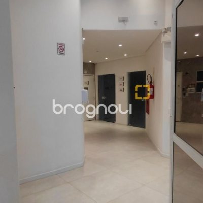 Sala com 47m², no bairro Centro em Florianópolis