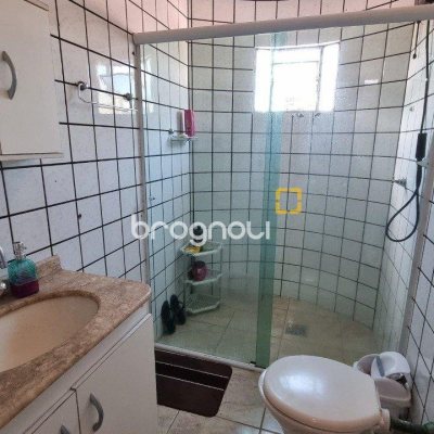 Casa com 150m², 5 quartos, 2 garagens, no bairro Tapera da Base em Florianópolis