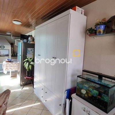Apartamento com 77m², 2 quartos (sendo 1 suíte), 2 garagens, no bairro Santinho em Florianópolis