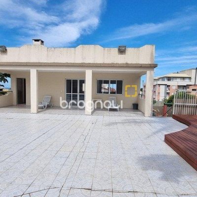 Apartamento com 77m², 2 quartos (sendo 1 suíte), 2 garagens, no bairro Santinho em Florianópolis