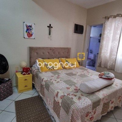 Apartamento com 77m², 2 quartos (sendo 1 suíte), 2 garagens, no bairro Santinho em Florianópolis