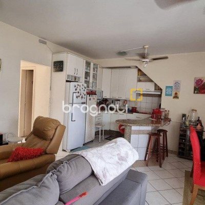 Apartamento com 77m², 2 quartos (sendo 1 suíte), 2 garagens, no bairro Santinho em Florianópolis