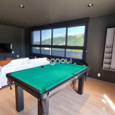 Apartamento com 81m², 2 quartos (sendo 1 suíte), 2 garagens, no bairro Saco dos Limões em Florianópolis