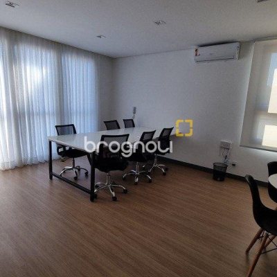 Apartamento com 81m², 2 quartos (sendo 1 suíte), 2 garagens, no bairro Saco dos Limões em Florianópolis
