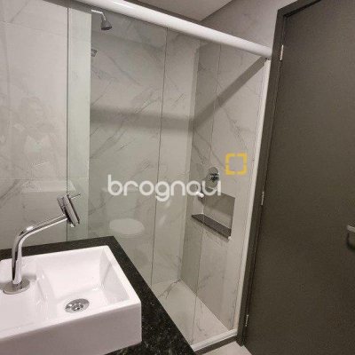 Apartamento com 81m², 2 quartos (sendo 1 suíte), 2 garagens, no bairro Saco dos Limões em Florianópolis