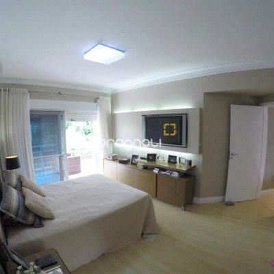 Casa de Condomínio com 393m², 4 quartos (sendo 4 suítes), 2 garagens, no bairro Santa Mônica em Florianópolis