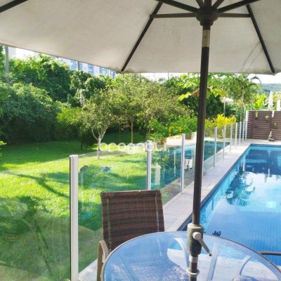 Casa de Condomínio com 393m², 4 quartos (sendo 4 suítes), 2 garagens, no bairro Santa Mônica em Florianópolis