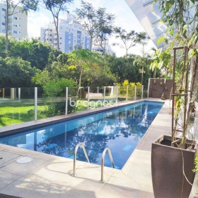 Casa de Condomínio com 393m², 4 quartos (sendo 4 suítes), 2 garagens, no bairro Santa Mônica em Florianópolis