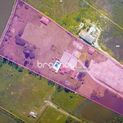 Terreno com 35000m², no bairro Ratones em Florianópolis