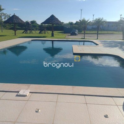 Terreno com 35000m², no bairro Ratones em Florianópolis