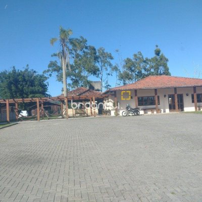 Terreno com 35000m², no bairro Ratones em Florianópolis