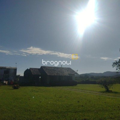 Terreno com 35000m², no bairro Ratones em Florianópolis
