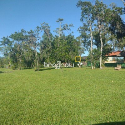 Terreno com 35000m², no bairro Ratones em Florianópolis