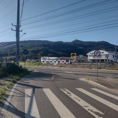 Terreno com 240000m², no bairro Vargem Grande em Florianópolis