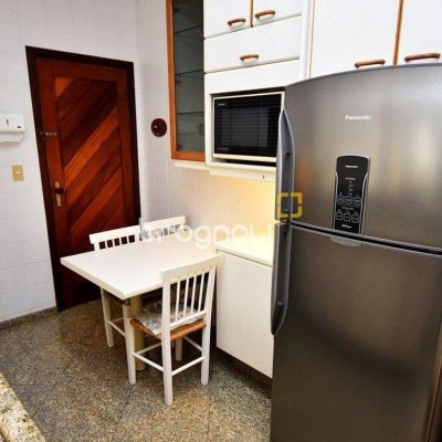 Apartamento com 143m², 4 quartos (sendo 1 suíte), 3 garagens, no bairro Balneário em Florianópolis
