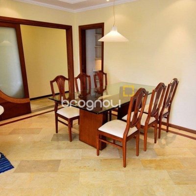 Apartamento com 143m², 4 quartos (sendo 1 suíte), 3 garagens, no bairro Balneário em Florianópolis