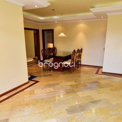 Apartamento com 143m², 4 quartos (sendo 1 suíte), 3 garagens, no bairro Balneário em Florianópolis